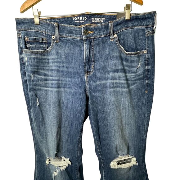 Torrid Perfect Super Flare Vintage Stretch Jeans Sz 16T Distressed Blue Jeans - Picture 3 of 15